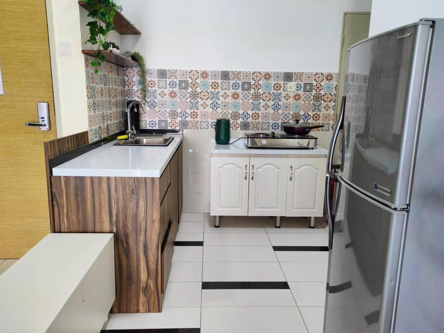 Apartamento No.15 Eighties 80'S @ Retro Interior Near Sunway Puchong Exterior foto